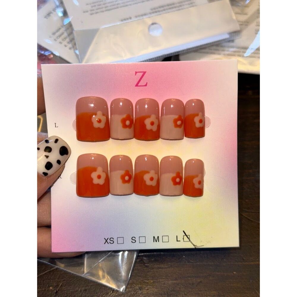 Orange Flower Power Baby Duck Press On Nails Size Large